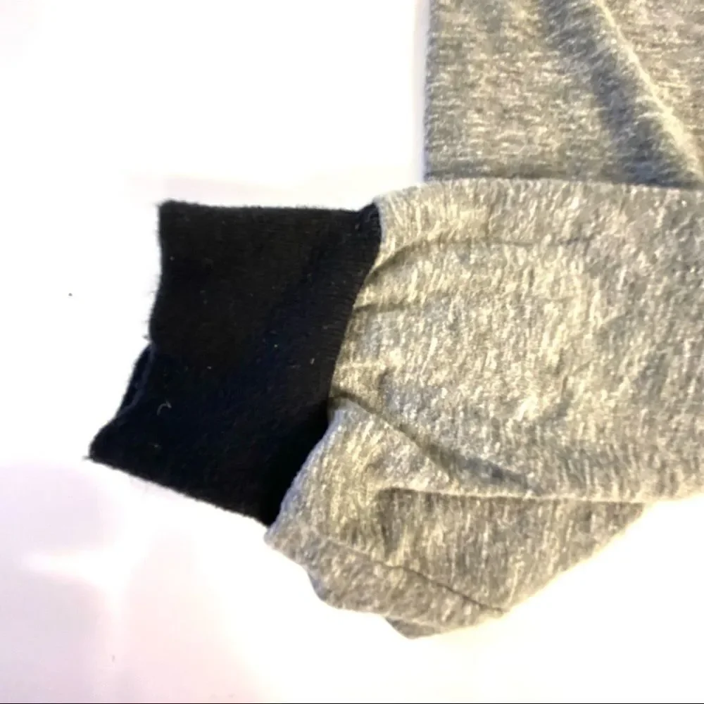 Miniville Romper Infant Gray Sleeveless “Love” Full Length Jumper Size 24 Month - Picture 7 of 11